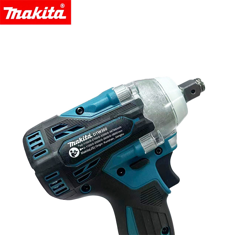 Makita DTW300 330Nm Torque Tir - Torque Wrench Digital recension och pris